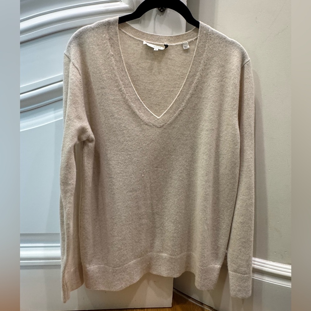Vince Cream oatmeal V-Neck cashmere Sweater